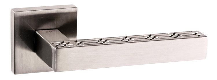 Pizzoni Lever Handle on Rose